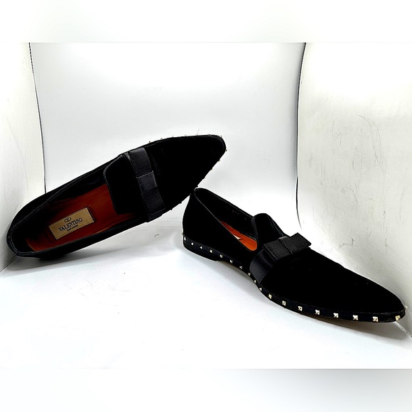 Valentino Garavani Shoes - VALENTINO GARAVANI Rockstud Black Velvet Loafers Sz 38.5 EU 🐛🔥✨✨🤩